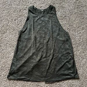 Lululemon | Miles Ahead Tank (Camo)